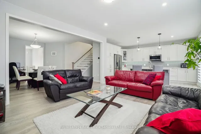 Additional image 38 of 688 Kennedy Circ