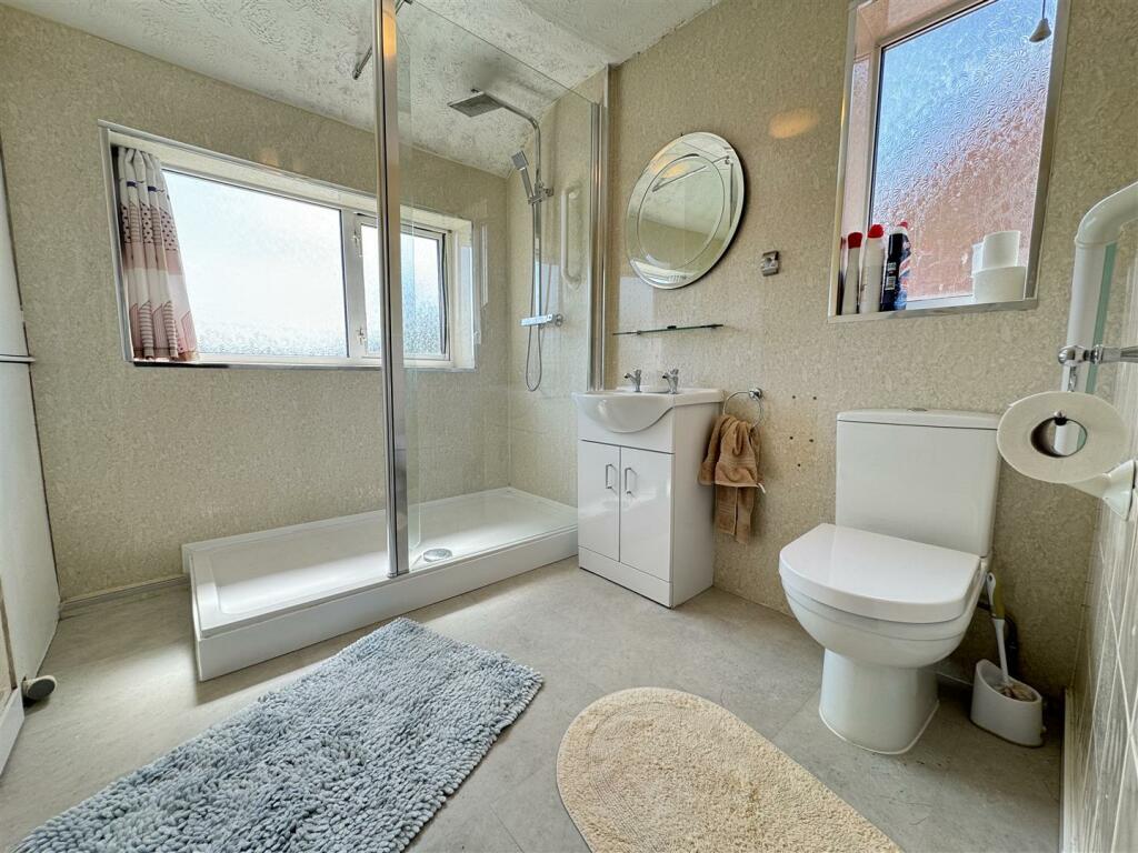 Additional image 28 of Kinross Crescent, Great Barr, Birmingham