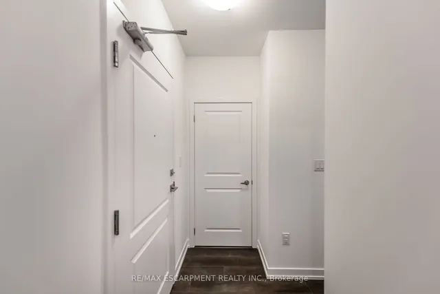 Additional image 20 of 450 Dundas St Unit 518