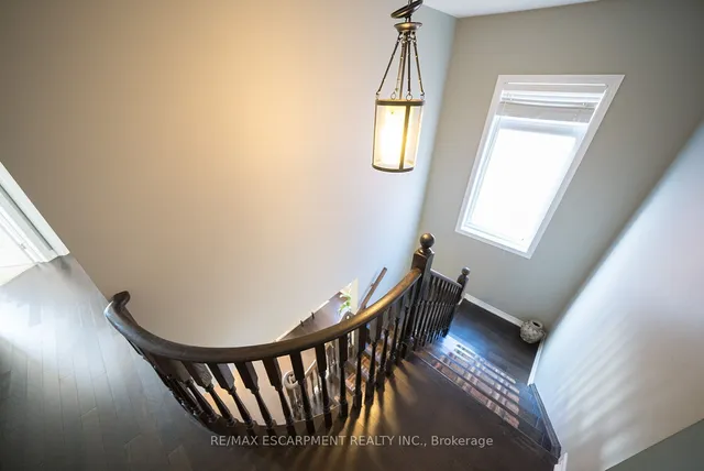 Additional image 18 of 19 Humphrey St