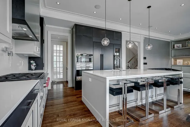 Additional image 12 of 522 Melrose Ave