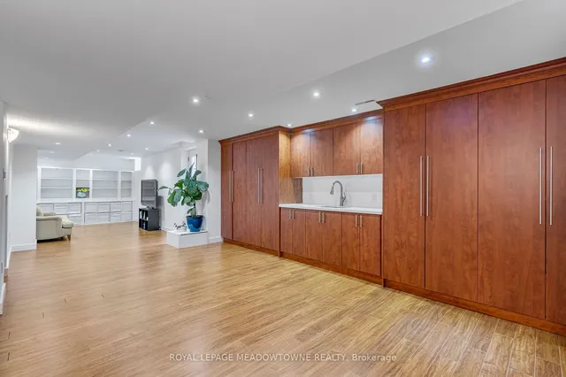 Additional image 32 of 33 Nova Scotia Rd