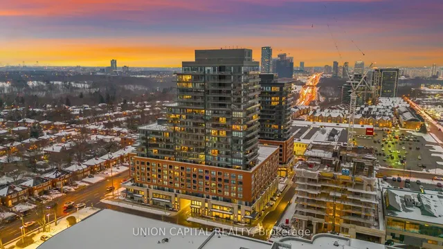 Additional image 36 of 33 Fredrick Todd Way Unit TH05