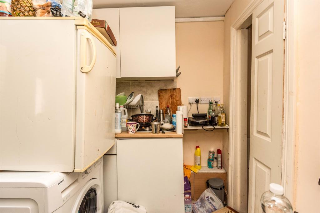 Additional image 12 of High Street, Cradley Heath