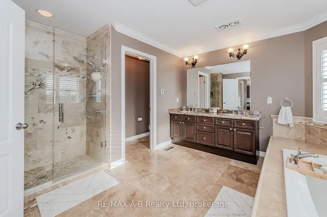 Additional image 31 of 252 Edgewater Cres