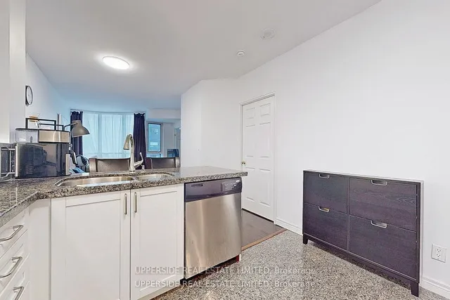 Additional image 5 of 55 Bloor St Unit 901