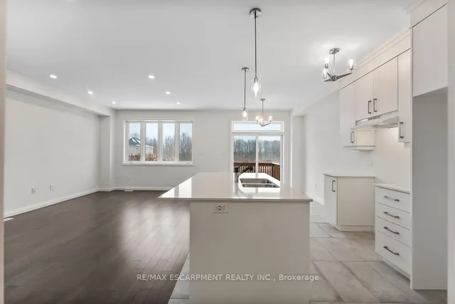 Additional image 8 of 199 Alessio Dr