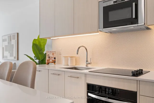 Additional image 13 of 286 Main St Unit 714