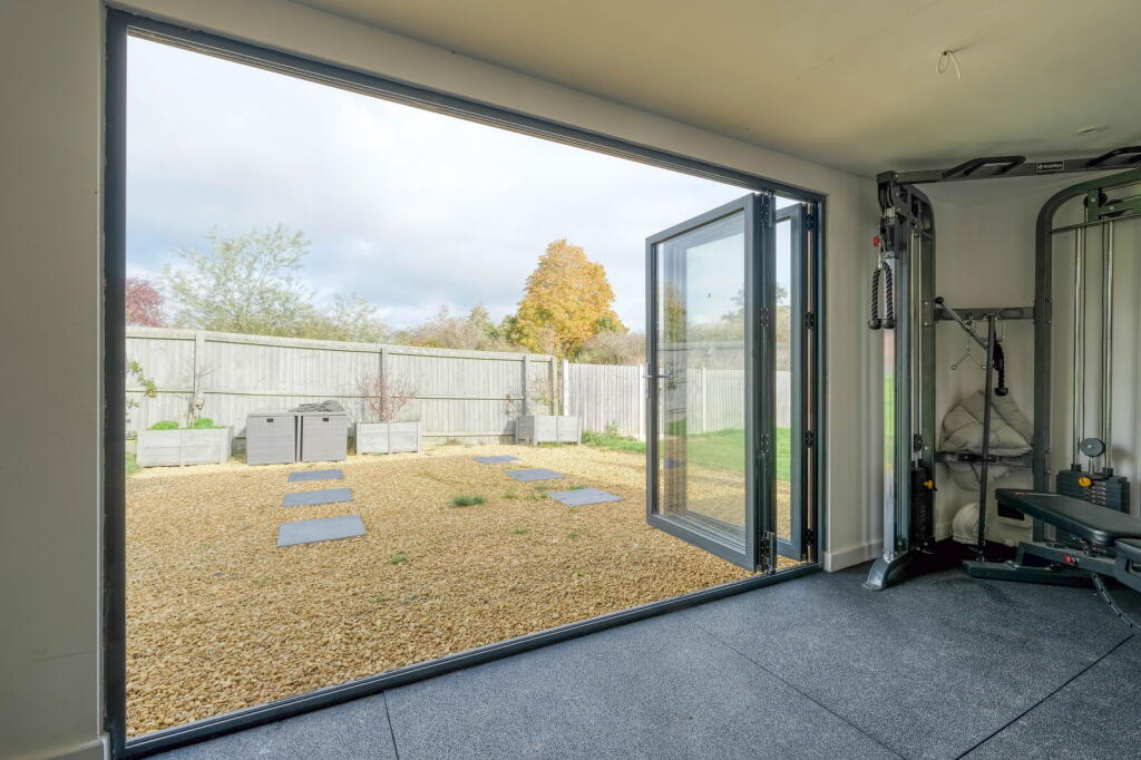 Additional image 23 of Arrow View, Studley, B80 7FH