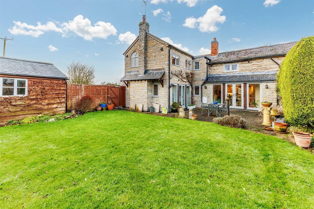 Additional image 8 of Stratford Road, Bidford-on-avon, Alcester