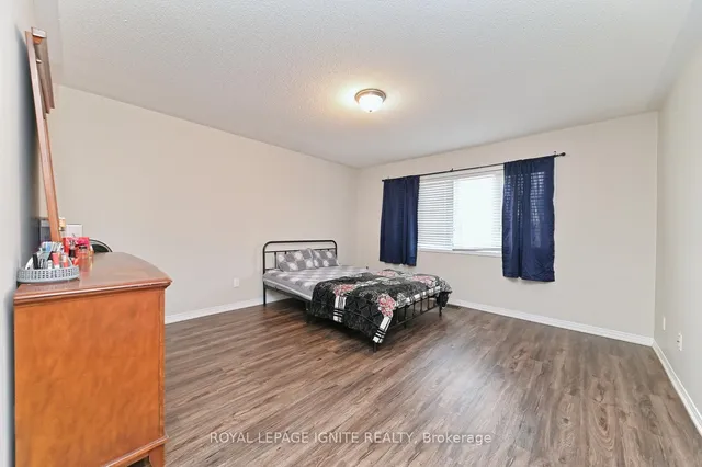 Additional image 28 of 22 Thornapple St