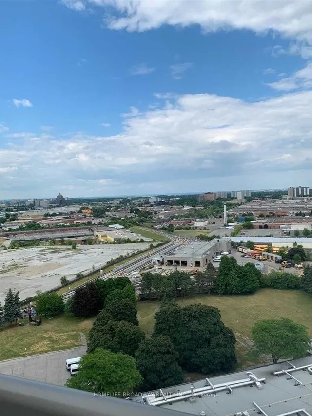 Additional image 11 of 68 Grangeway Ave Unit 2010