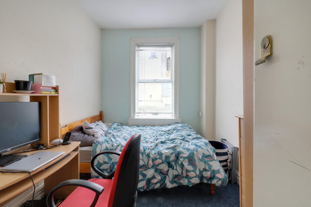 Additional image 10 of Livingstone Road, Oldfield Park