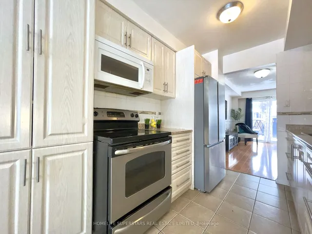 Additional image 20 of 8 Maraboo Crt