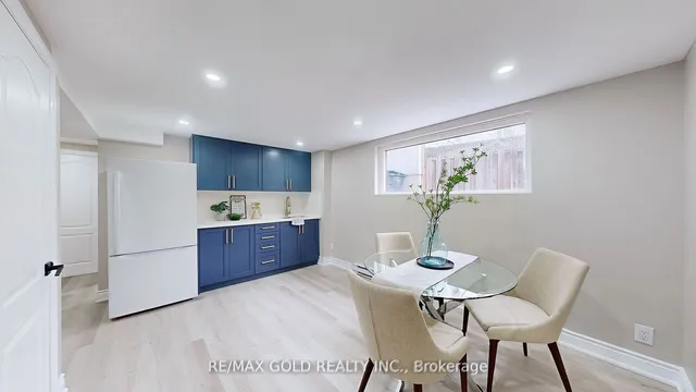 Additional image 31 of 23 Hallcrown Crt