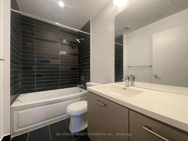 Additional image 17 of 87 Peter St Unit 2302