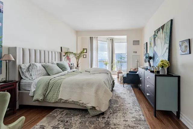 Additional image 22 of 10 Queens Quay Unit 2305