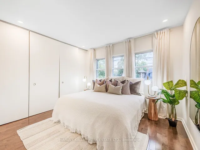 Additional image 20 of 2053 Gerrard St