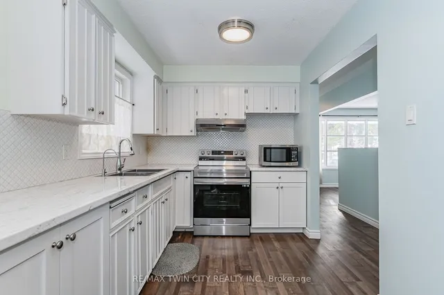 Additional image 14 of 16 Overlea Cres