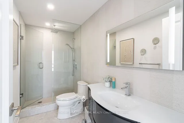 Additional image 7 of 438 King St Unit 1904