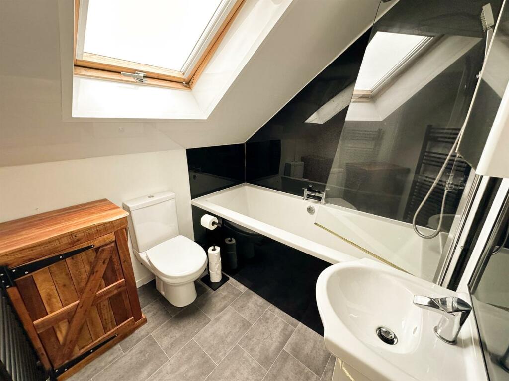 Additional image 17 of Ambleside Avenue, Barnoldswick