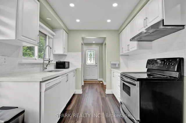 Additional image 12 of 65 Dalegrove Dr