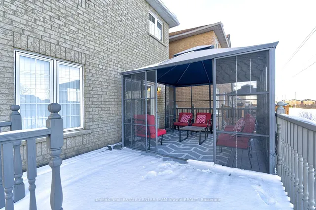 Additional image 39 of 15 Roundstone Dr