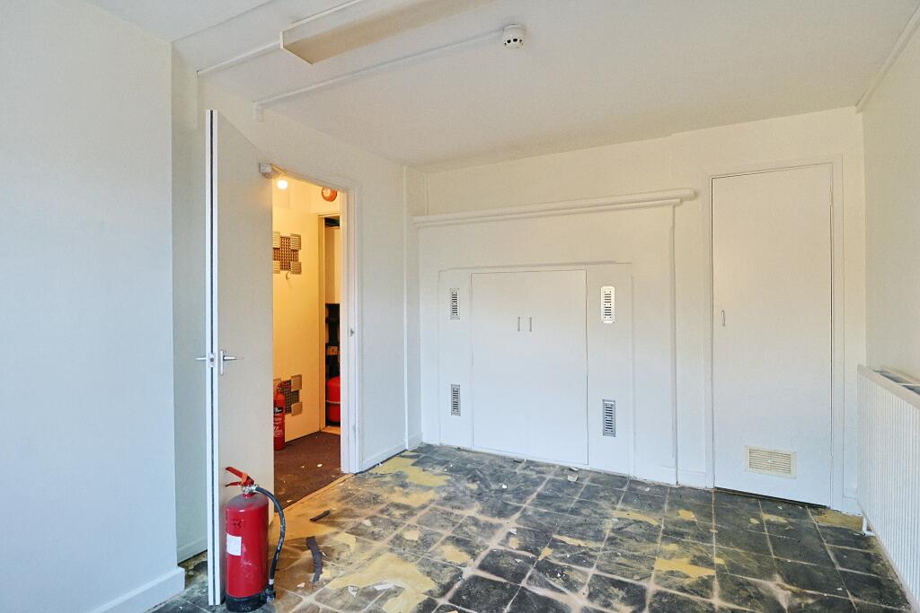 Additional image 10 of 13 The Halve, Trowbridge, Wiltshire, BA14 8SD