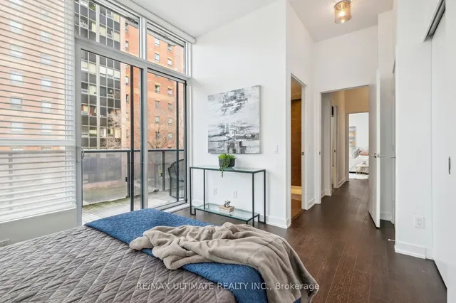 Additional image 27 of 1030 King St Unit 121