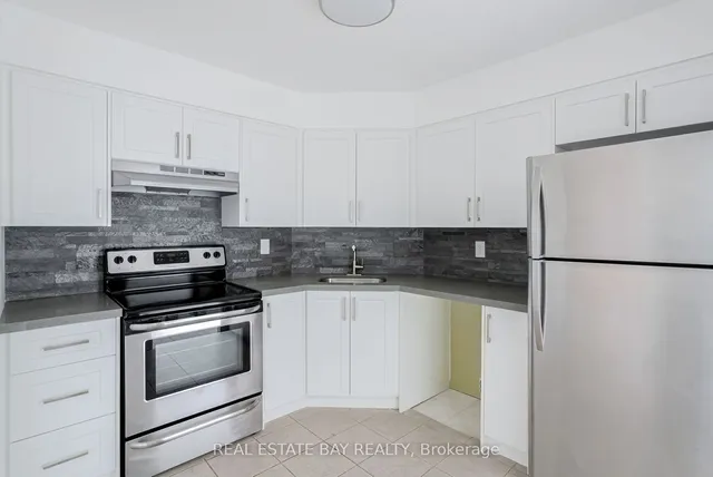 Additional image 7 of 61 Markbrook Lane Unit 1508