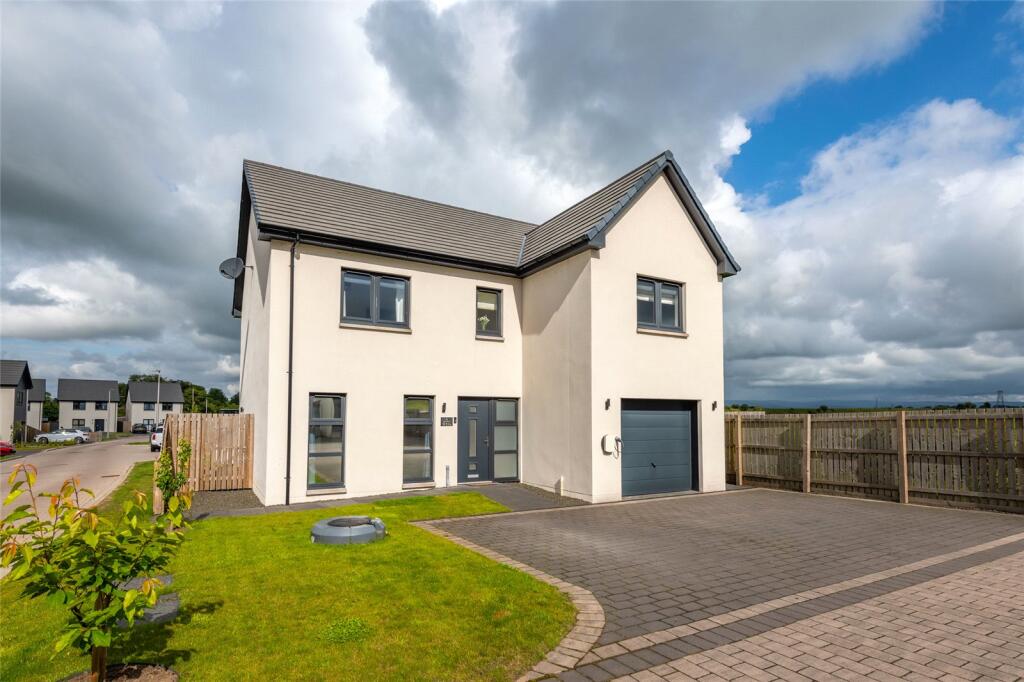 Esk Drive, Marykirk, Laurencekirk, AB30