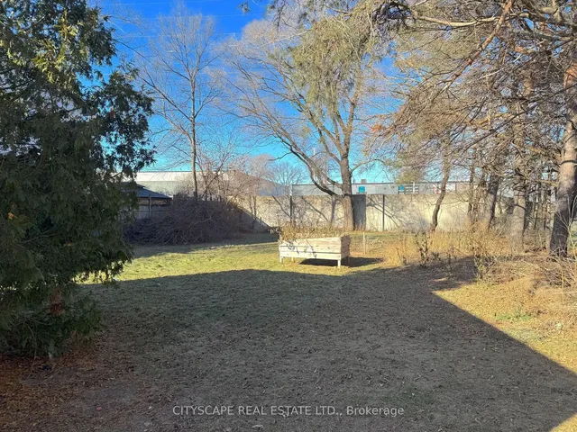 Additional image 34 of 2231 Sidney Dr