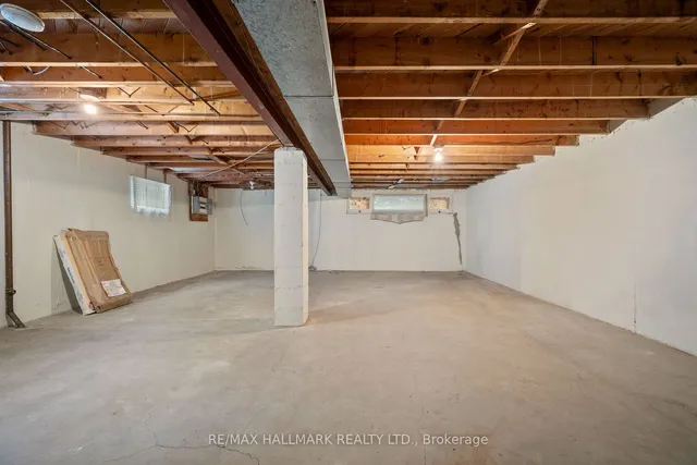 Additional image 18 of 34 Linelle St