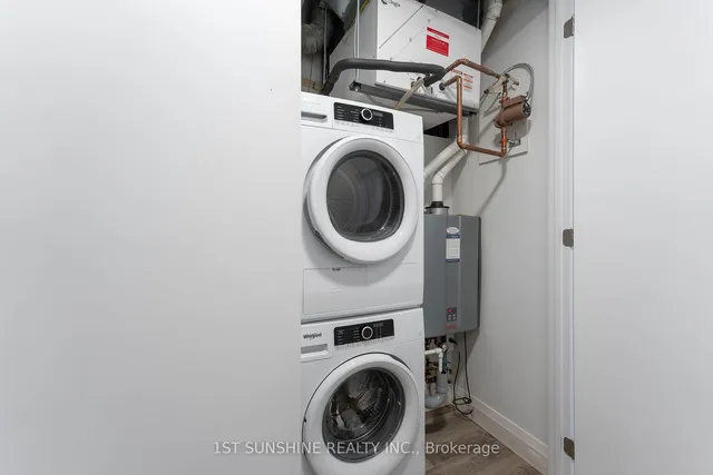 Additional image 19 of 1 Redfern Ave Unit 322