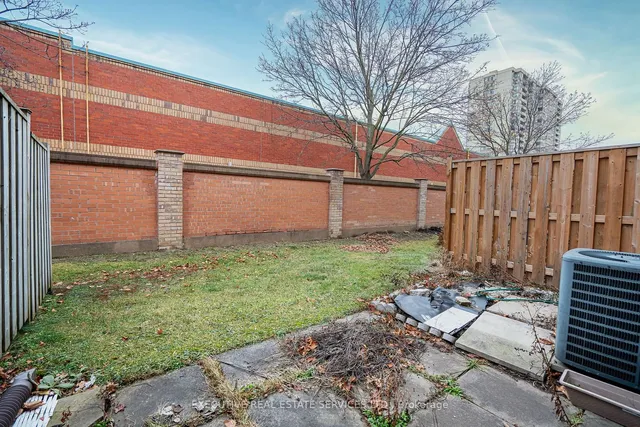 Additional image 32 of 170 Havelock Dr Unit 21