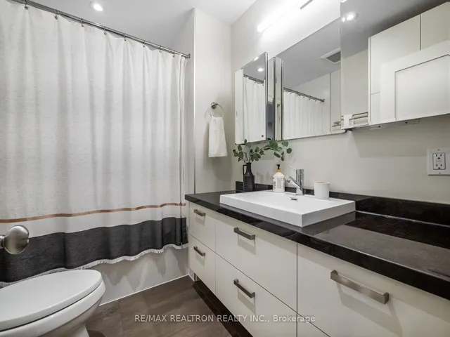 Additional image 20 of 517 Northcliffe Blvd