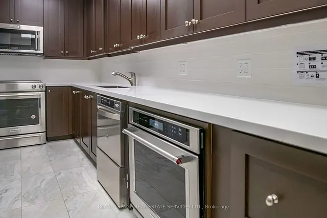 Additional image 38 of 2855 Bloor St Unit 713