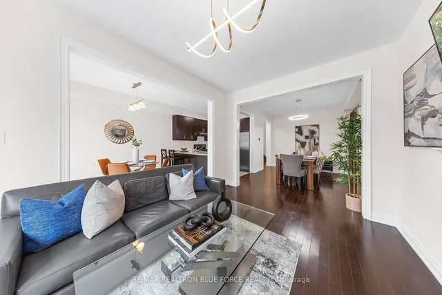 Additional image 12 of 27 Goldthread Terr