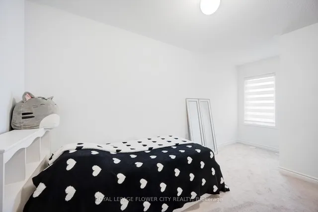 Additional image 32 of 1567 Moira Cres