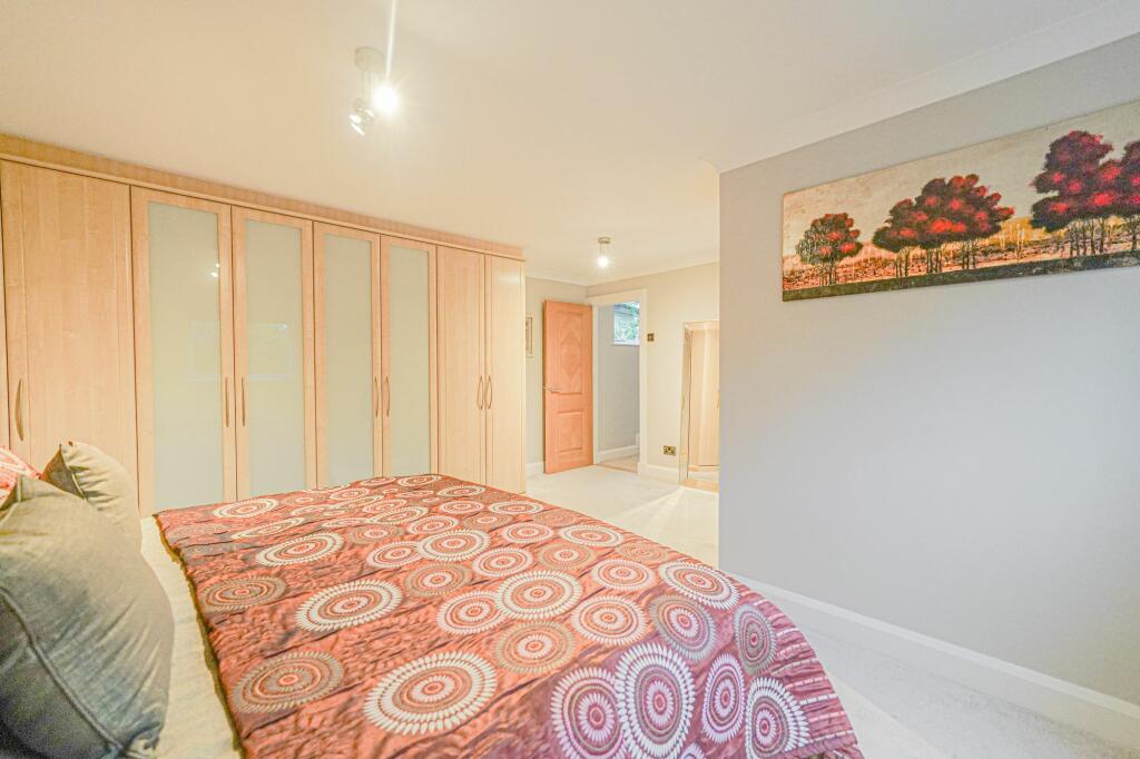 Additional image 16 of The Crescent, Hampton-In-Arden, B92