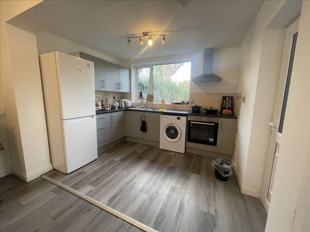 Additional image 4 of Chamberlain Crescent, Solihull