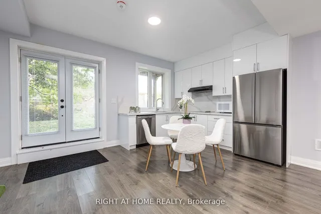 Additional image 32 of 574A Pharmacy Ave