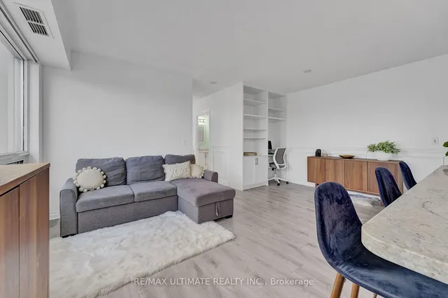 Additional image 8 of 1910 Lake Shore Blvd Unit 201