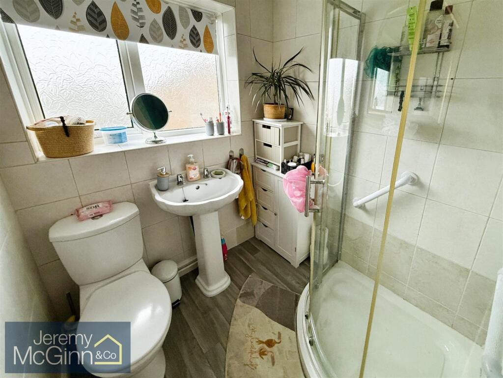 Additional image 7 of Warwick Close, Studley