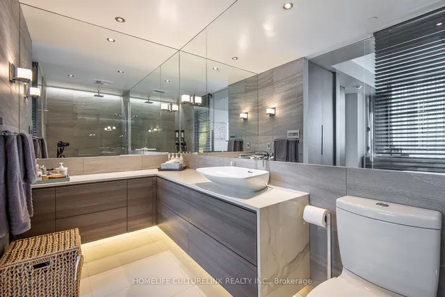 Additional image 20 of 170 Avenue Rd Unit 1003*