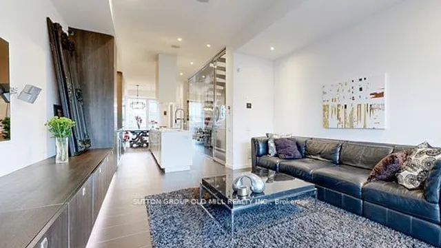 Additional image 9 of 253 Roxton Rd