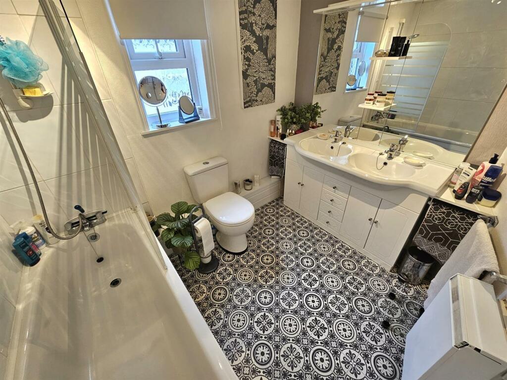 Additional image 27 of Richmond Road, Solihull