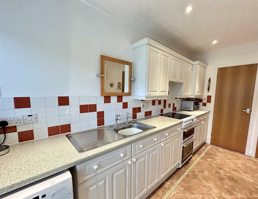 Additional image 5 of Stourbridge Road, Halesowen