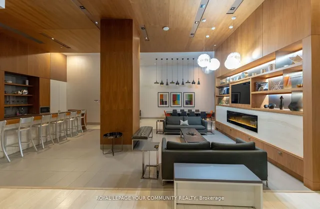 Additional image 22 of 295 Adelaide St Unit 410