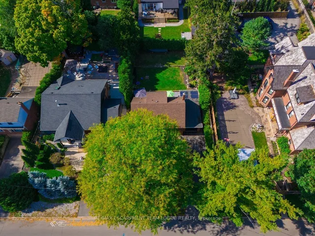 Additional image 38 of 319 Townsend Ave